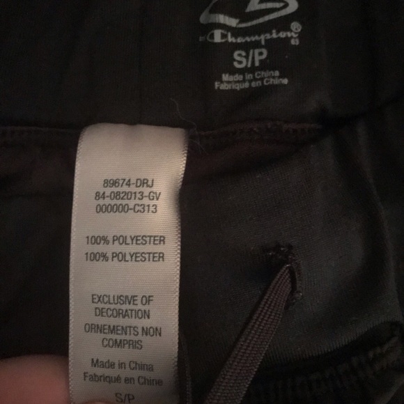 Champion Running Shorts - Picture 2 of 4